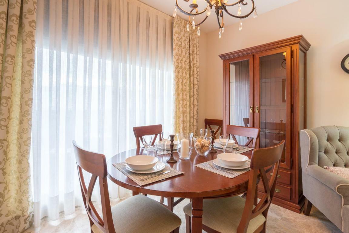 Keywise Perfect Location Next To Maria Zambrano Station, Central , Beach ,Pool And Free Parking Málaga Exterior foto