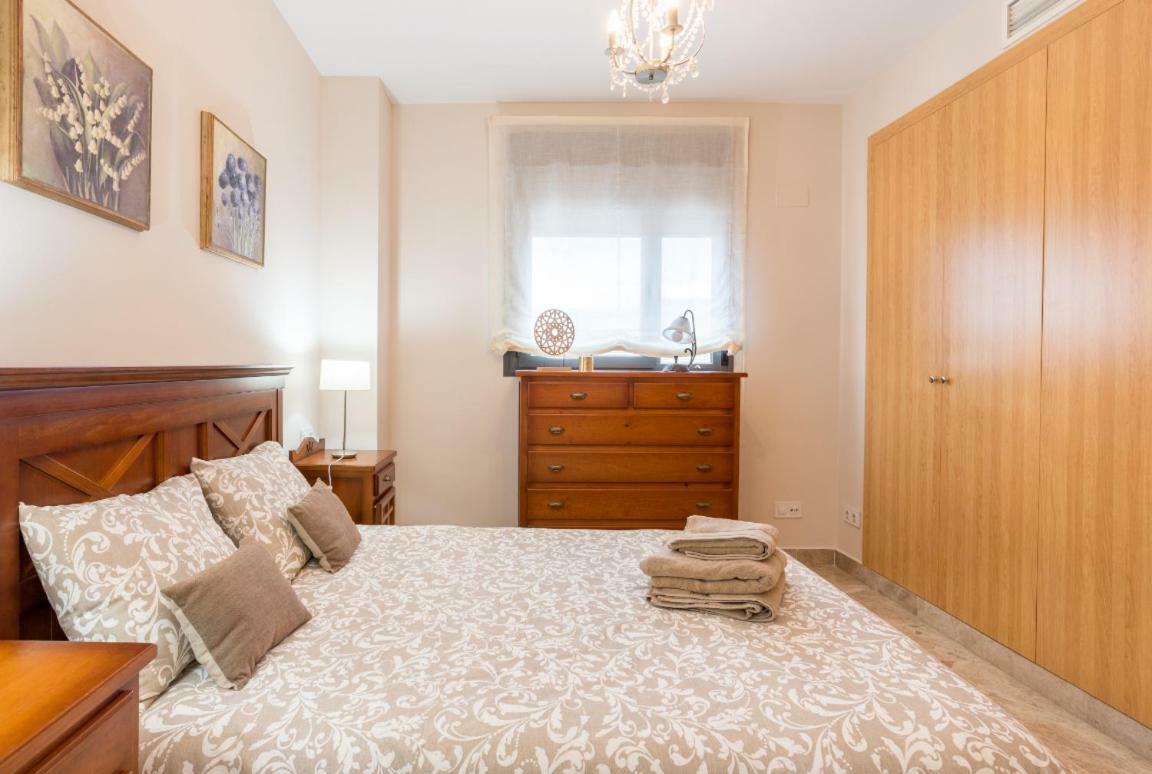 Keywise Perfect Location Next To Maria Zambrano Station, Central , Beach ,Pool And Free Parking Málaga Exterior foto