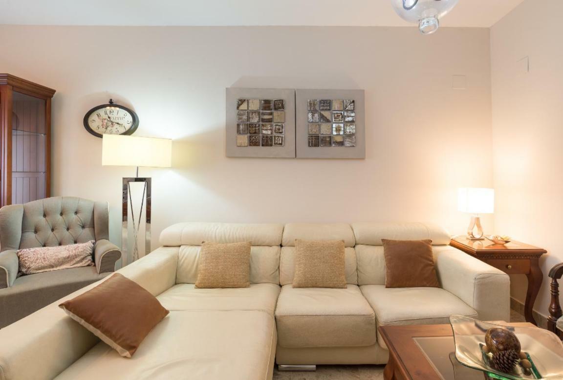 Keywise Perfect Location Next To Maria Zambrano Station, Central , Beach ,Pool And Free Parking Málaga Exterior foto